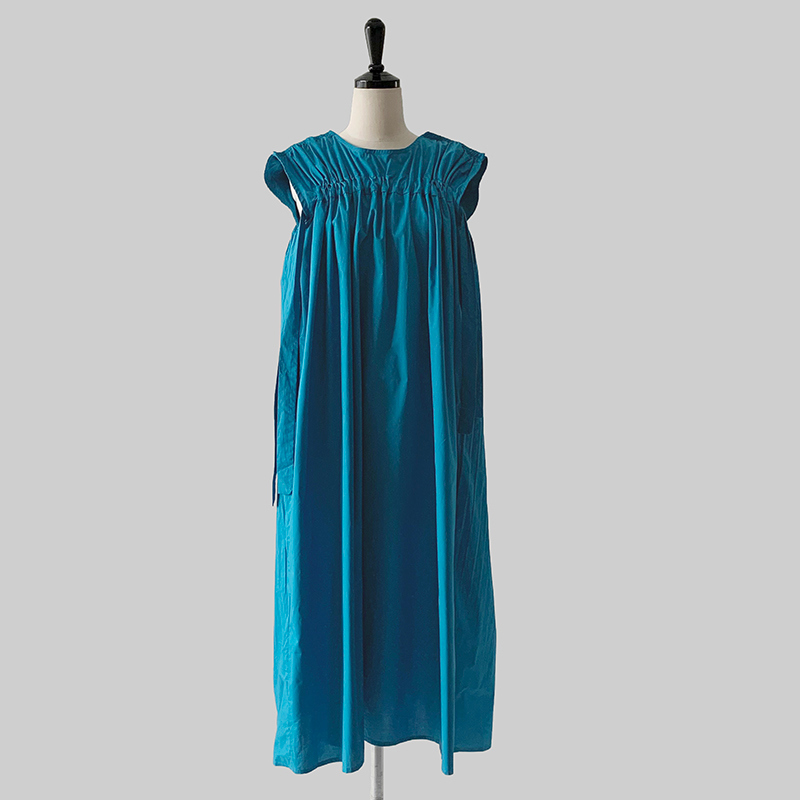 드레스 딥블루 색상 이미지-S1L14